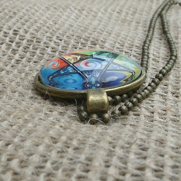 Pentacle Glass Cabochon Pendant Necklace - Picture 8 of 11